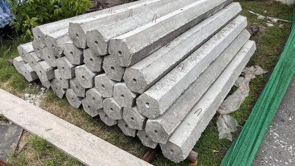 Concrete Piling Service in Davis