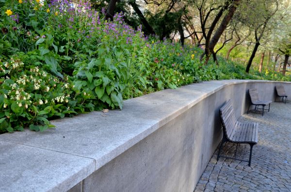 Concrete Retaining Wall Service in Davis